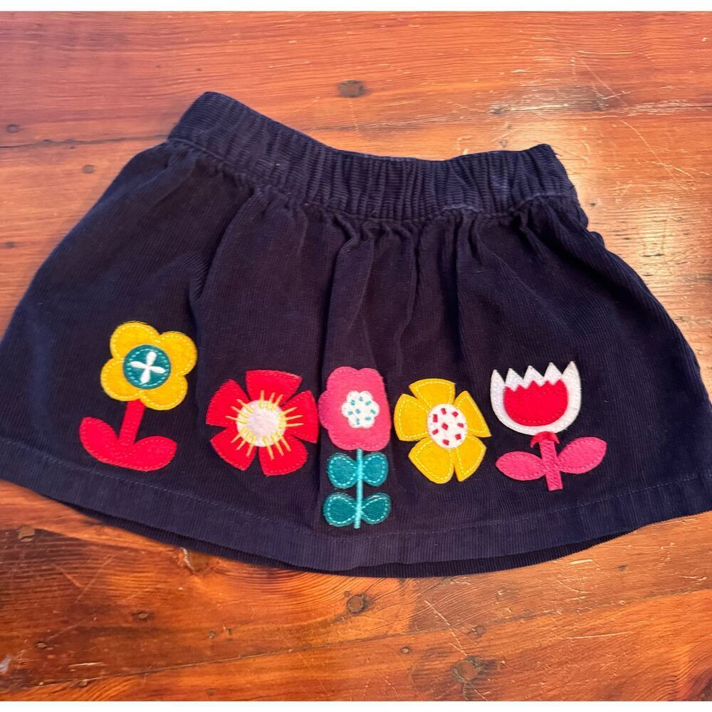 Hanna Andersson Girls Folklore Flower Appliqué Skirt Size 80/2 Navy Corduroy